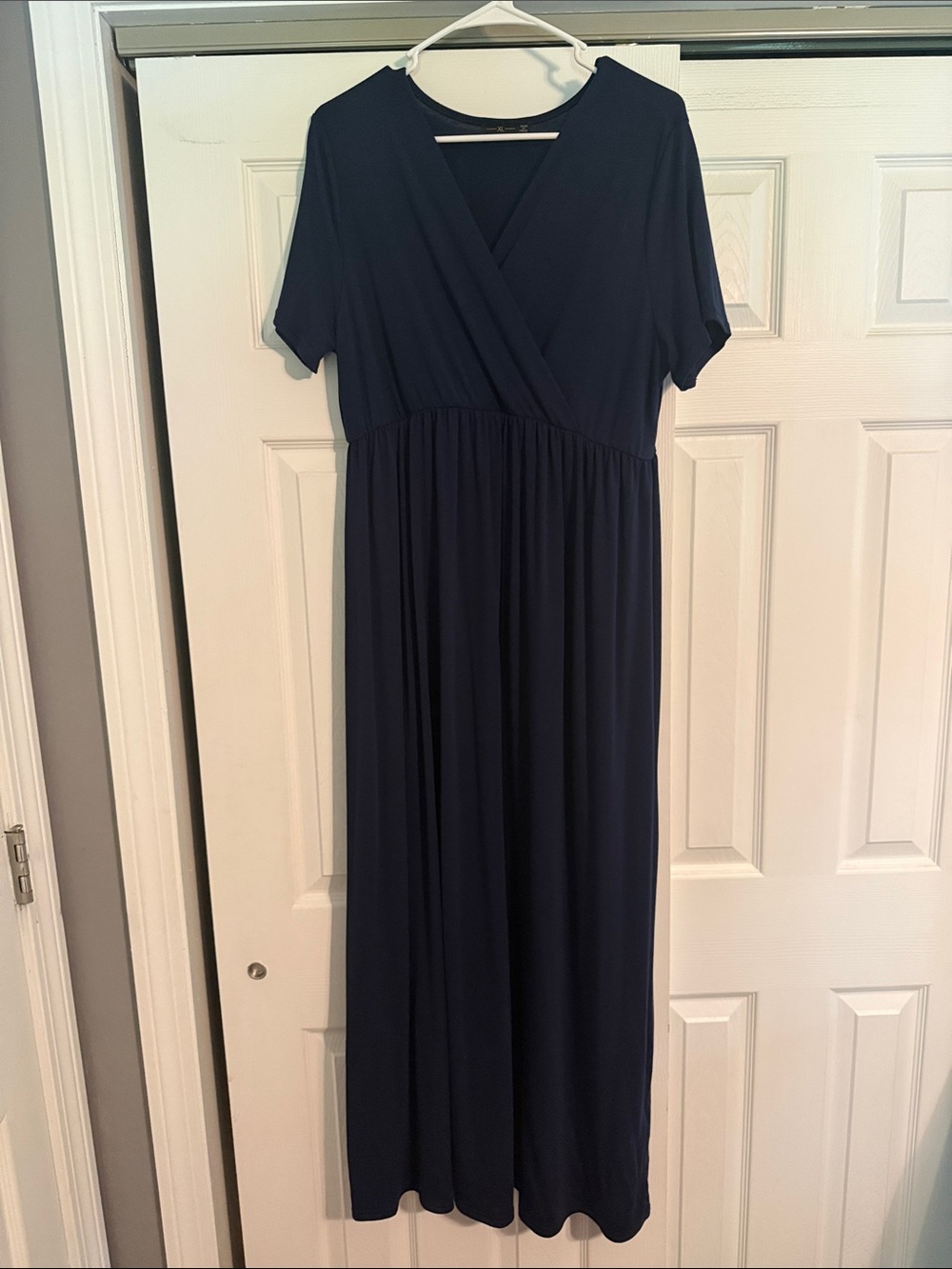 Short Sleeve V-Neck Navy Maxi Dress